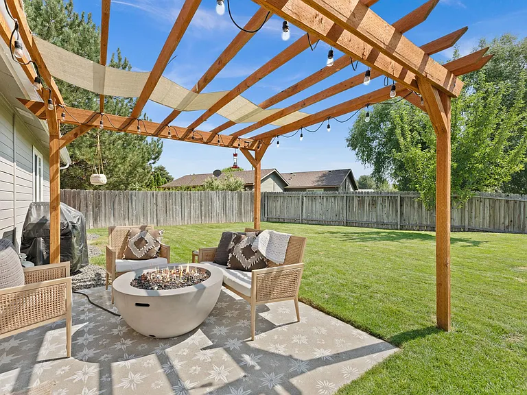 3659 E Wormwood Ct — Photo 12