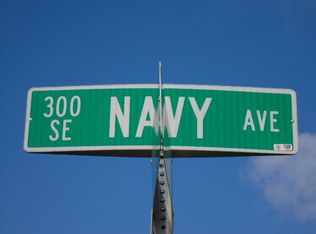 321 SE Navy Ave, Port Saint Lucie, FL 34984