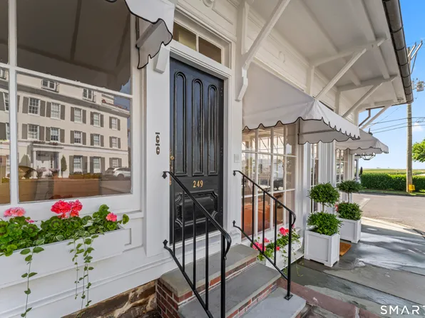 249 Main St #2, Southport, CT 06890