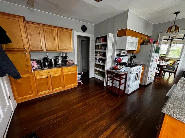 483 Quinnipiac Ave #2 — Photo 2