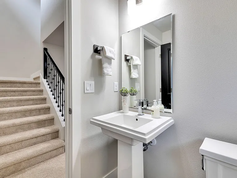 20513 Richmond Rd — Photo 18