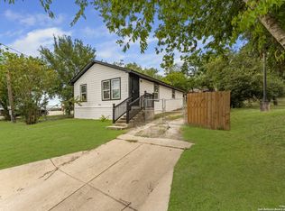 928 Hedges St, San Antonio, TX 78203