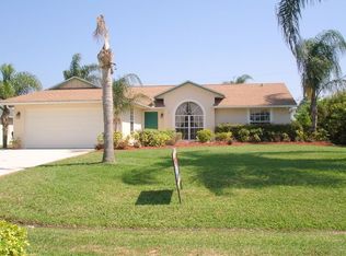 2391 SW Fern Cir, Port Saint Lucie, FL 34953