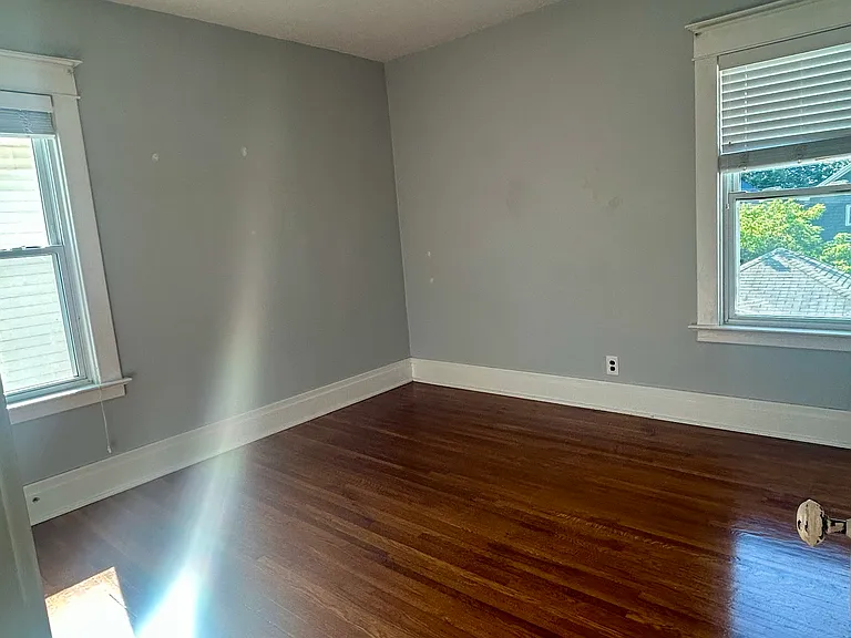 60 Shoreham Pkwy #2 — Photo 6