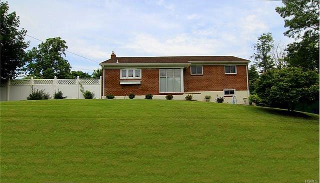 1st image of 19 E Allison Ave