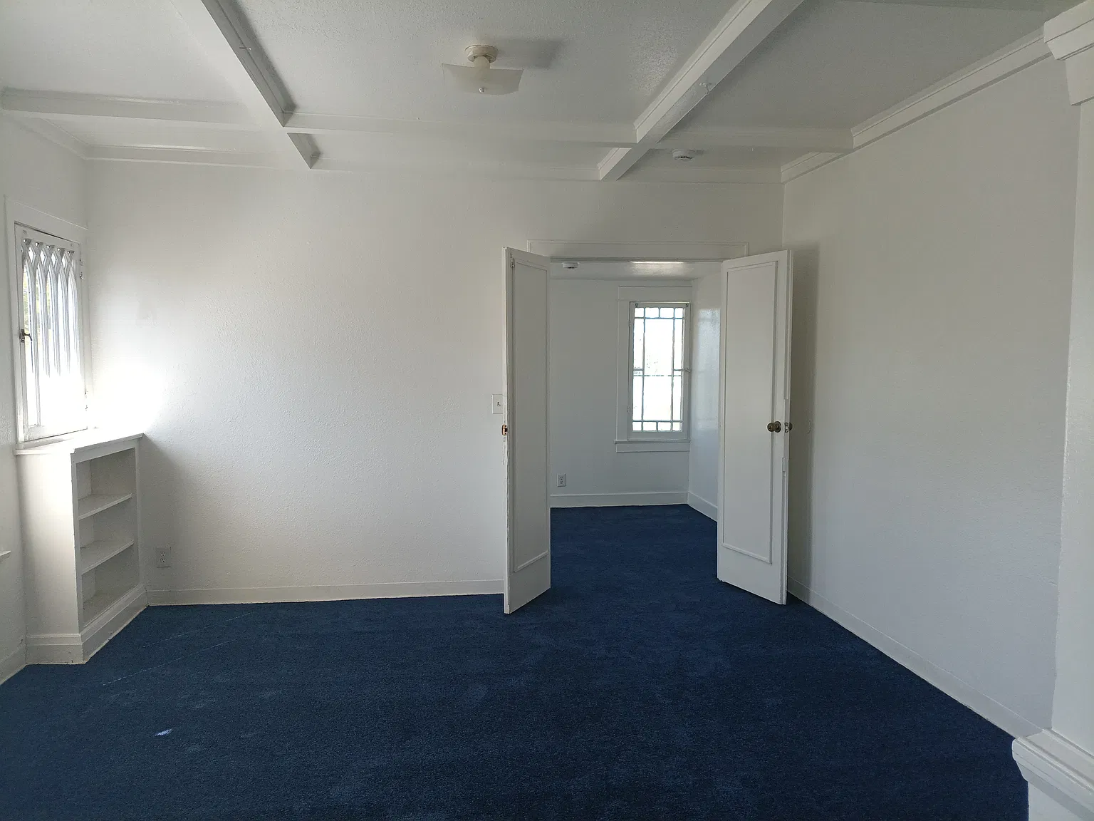 3 bed, 1000 sqft, $3,000 — Photo 4