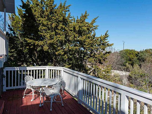 5th image of 3433 Mulberry Creek Dr