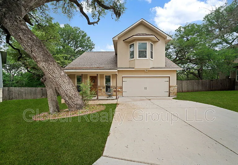 635 Bluffside Dr — Photo 1
