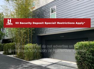 11586 Gallery Ln, North Hollywood, CA 91602