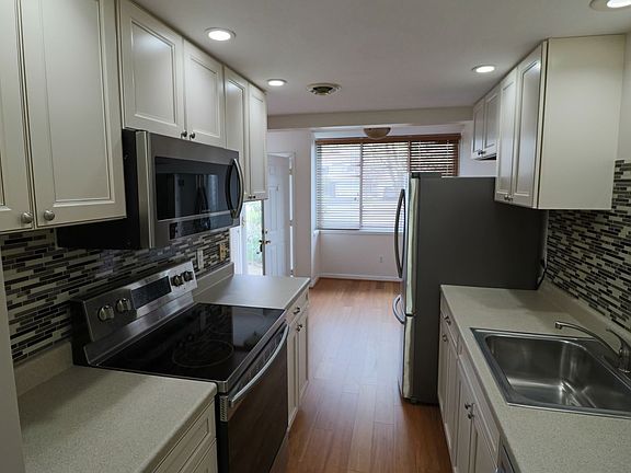 4th image of 49 Preakness Way