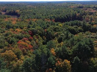 8 Fordway Rd, Raymond, NH 03077