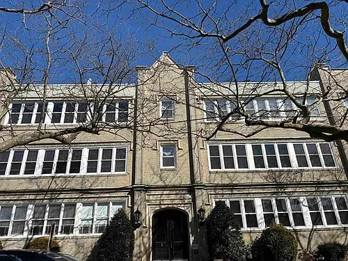 1 S Bartram Ave #4 Photo 1