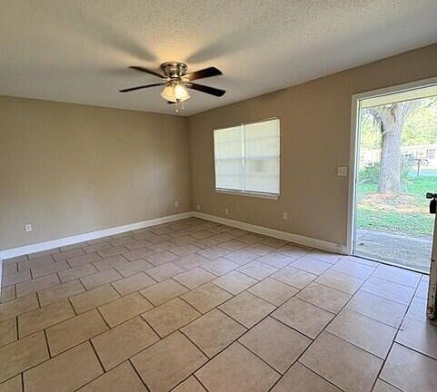 5th image of 108 RIVER ROAD Drive