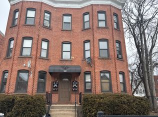 100 Preston St APT 3E, Hartford, CT 06114