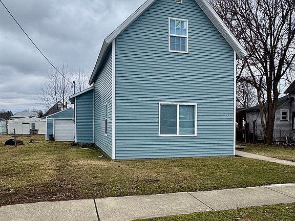 2nd image of 1226 N Union St
