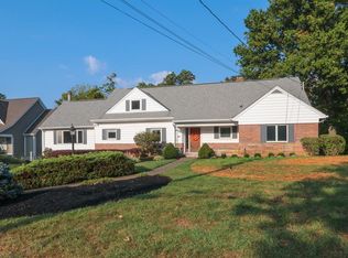 6677 Rollaway Rd, Cincinnati, OH 45236