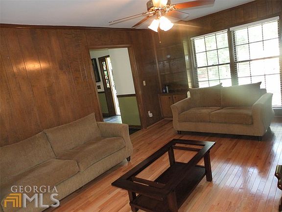 4th image of 4389 Bramwell Dr