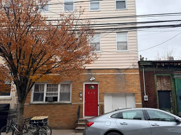 213 Webster Avenue image 18 of 18