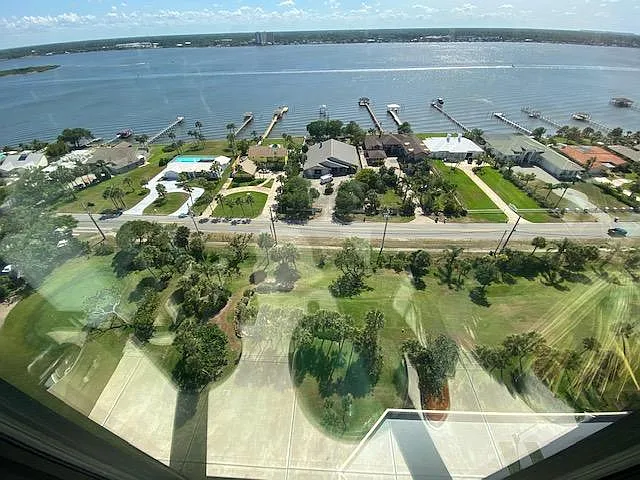 1 Oceans West Blvd #19B2 — Photo 13