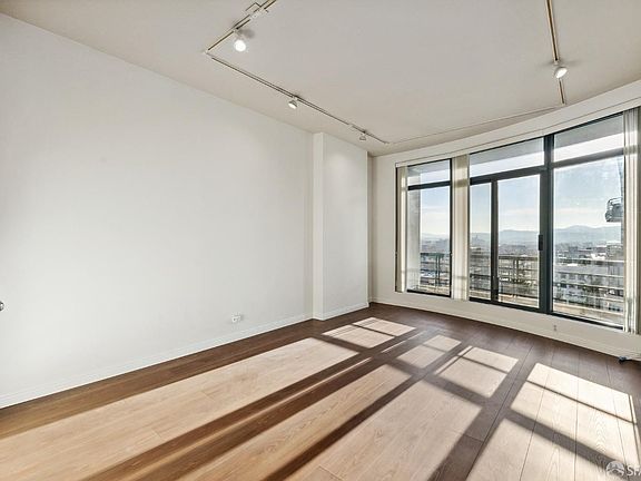5th image of 300 3rd St APT 1408