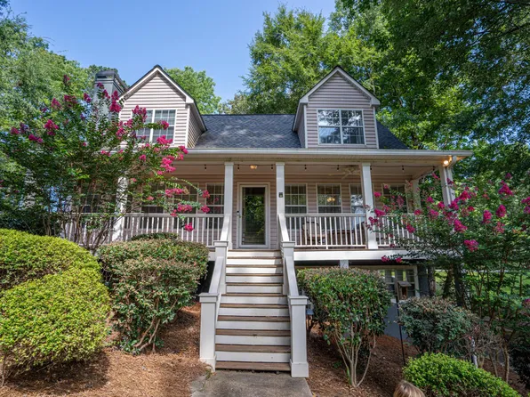 220 Loch Way, Eatonton, GA 31024