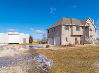 2811 N 3501st Rd, Seneca, IL 61360