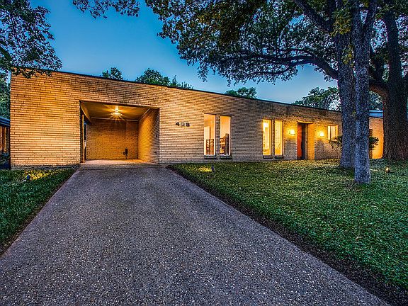 3rd image of 406 Baylor Dr