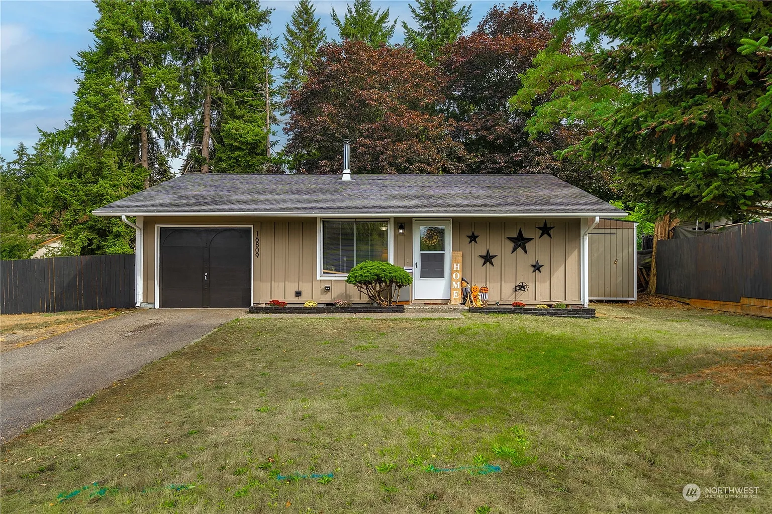 16809 10th Avenue E photo 1