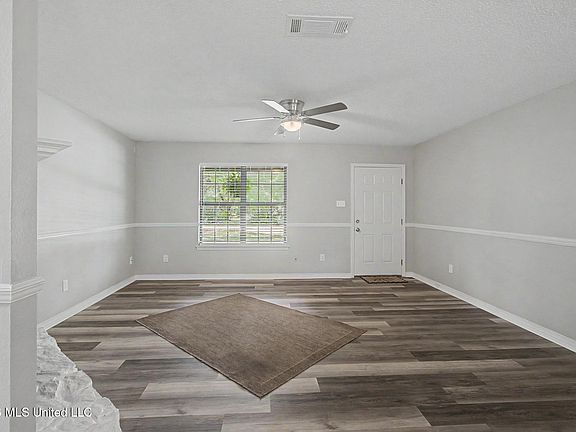5th image of 10373 Woolmarket Lake Rd