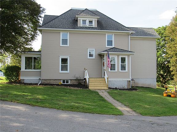 4th image of 656 Filkins Rd