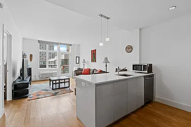 Rented by Nest Seekers International