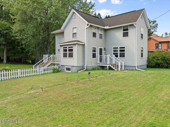 5049 Route 9N, Corinth, NY 12822