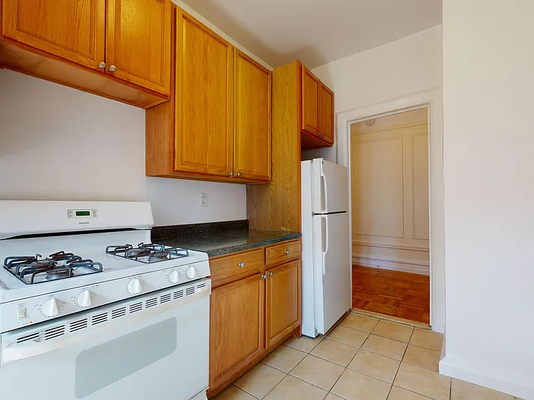 620 W 171st St #5D — Photo 10