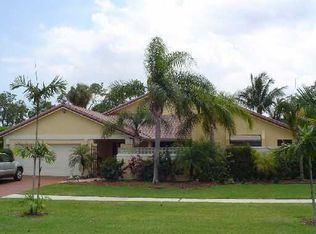 690 SW 18th St, Boca Raton, FL 33486