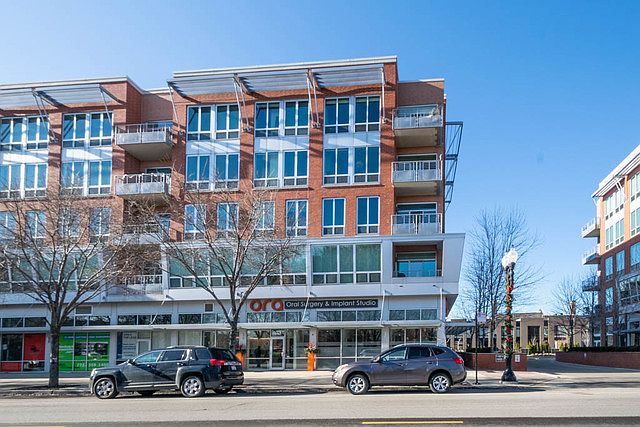 1st image of 4814 N Clark St APT 408