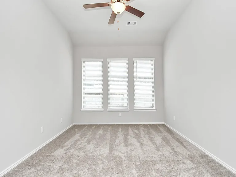 1242 Muscadine Hollow Ln — Photo 24