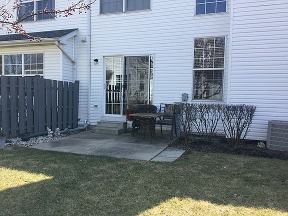 2nd image of 1260 Horseshoe Ln