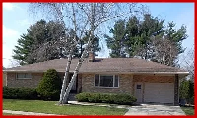 225 N Cairo Ave photo 1