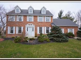 8300 Lisa Ln, East Amherst, NY 14051