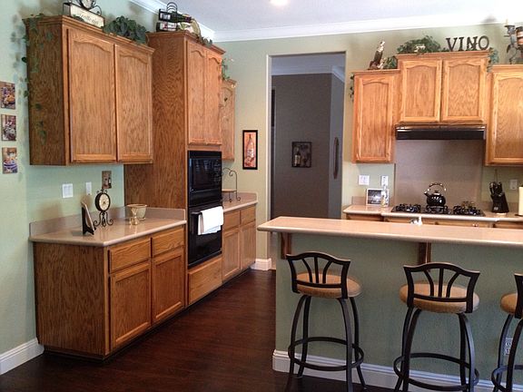 4th image of 1067 Elk Hills Dr