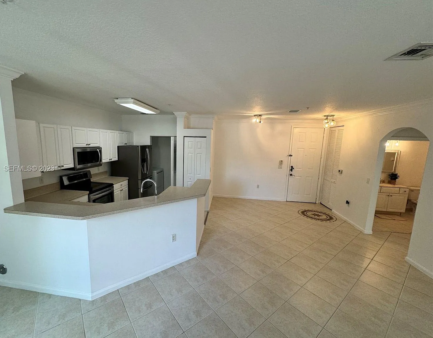 1 bed, 775 sqft, $2,200 — Photo 3