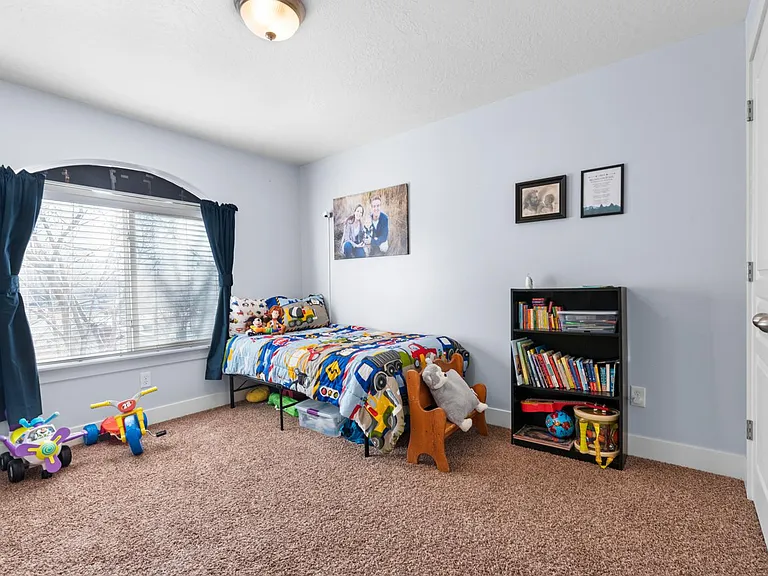 397 S State St #37 — Photo 12