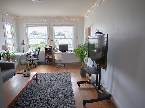 2nd image of 4210 Balboa St APT 501
