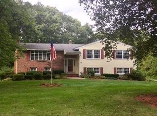5 Ranch Rd, Chelmsford, MA 01824