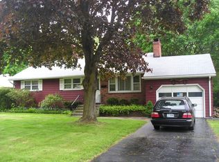 296 Oak St, East Hartford, CT 06118