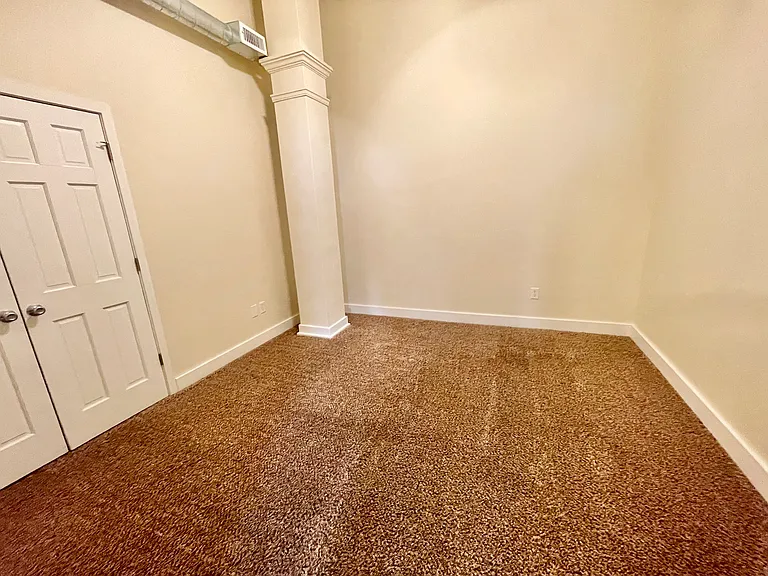 1320 5th Ave #103 — Photo 8