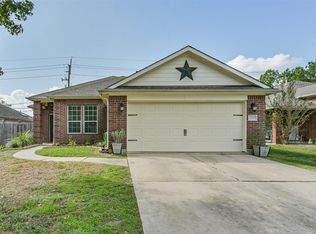 22015 Falvel Dr, Spring, TX 77389