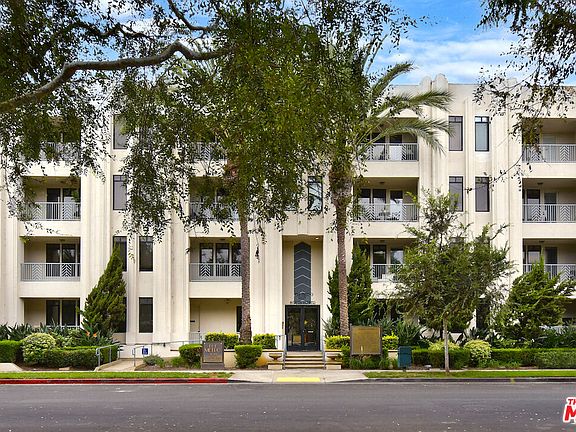 2nd image of 5625 Crescent Park W APT 109