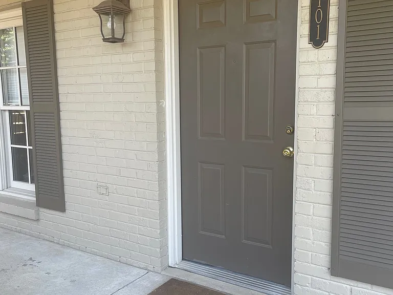 119 Chestnut St #101 — Photo 2