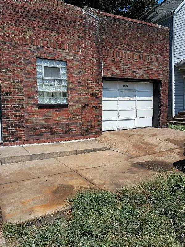 3 bed, 1440 sqft, $900 — Photo 2